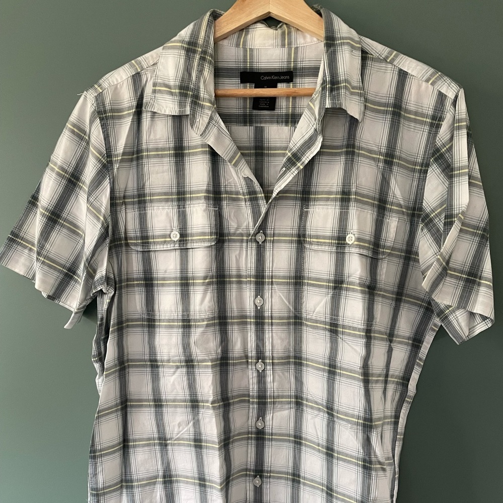 Button up tee